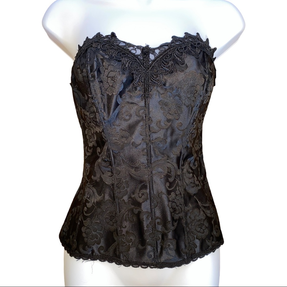 VTG Fredricks Of Hollywood Corset. Size 36.